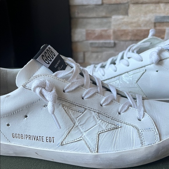 Golden Goose Super-Star Sneaker - Picture 16 of 16
